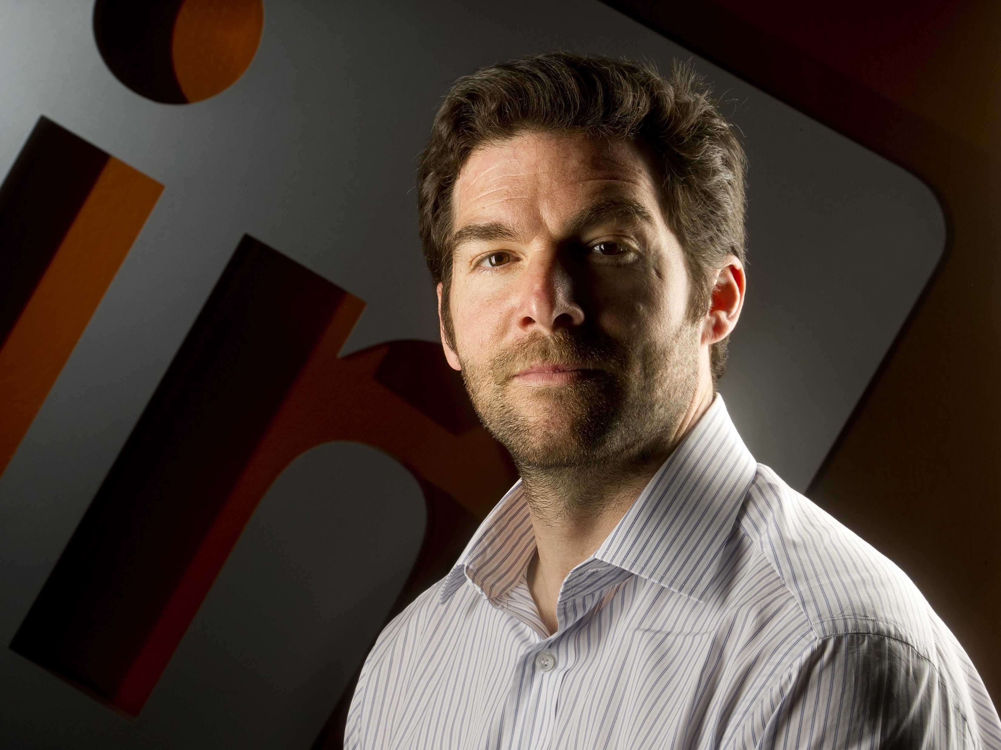 #3 LinkedIn CEO Jeff Weiner made $49.1 million in 2013, a jaw-dropping 4,075% increase from his 2012 compensation.