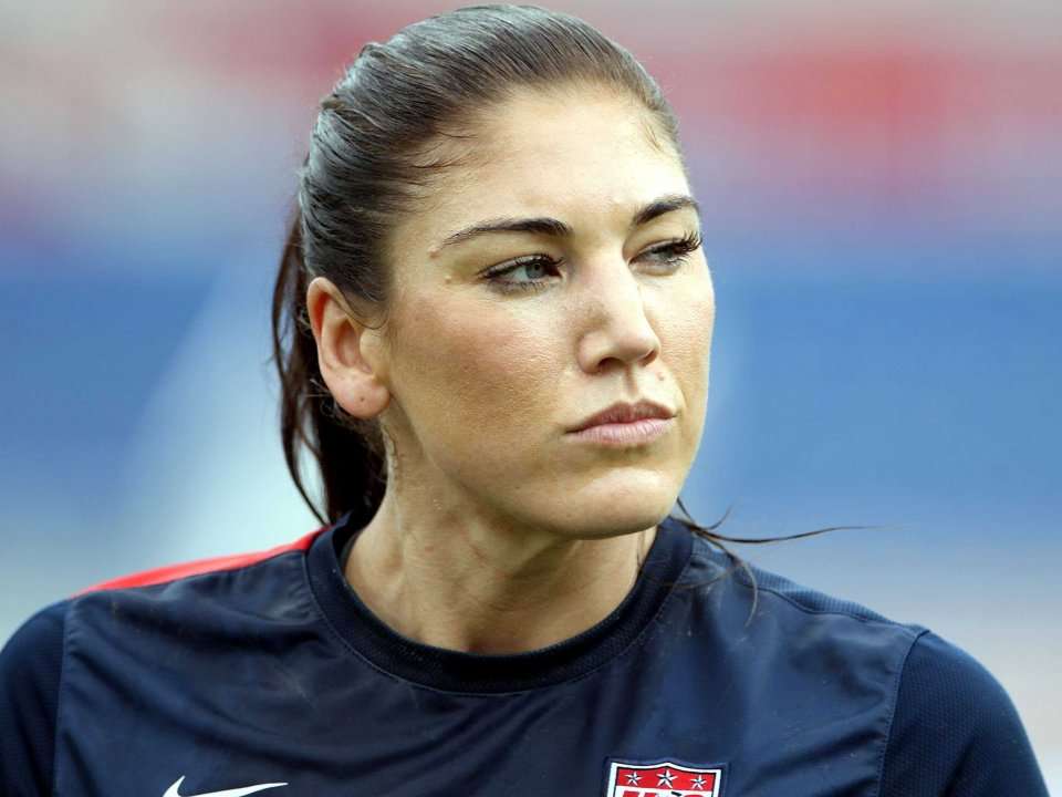 Hope Solo Breaks Her Silence On Nude Photo Leak And She S Not Happy