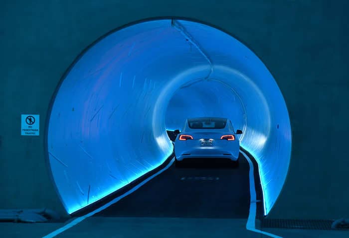 Musk's Boring Company screwed up a Las Vegas dig, causing a public transit system to shut down temporarily: report