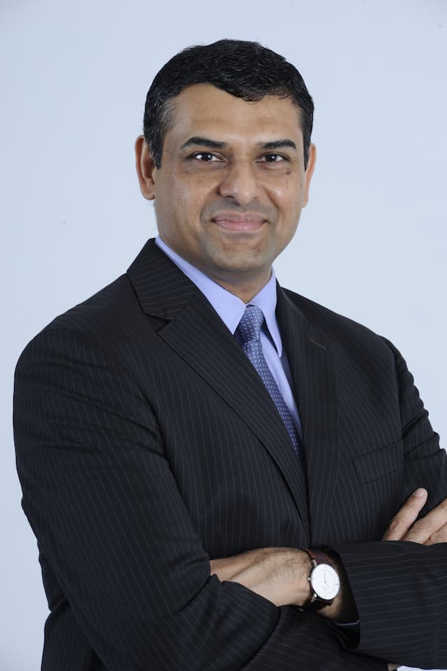 Dr. Mukund Rajan