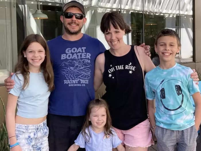 A mom spent 2 years taking care of her sick daughter. She thought she was just stressed but then discovered she had stage 4 colon cancer and died.