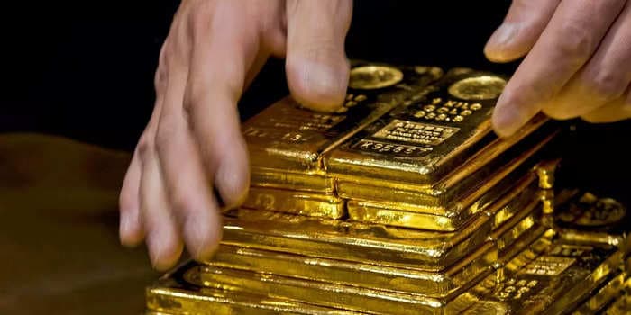 De-dollarization means gold is underrated and has a 'long way to run,' says Bridgewater's Co-CIO