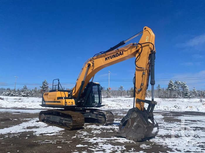 Check out the massive machines that were up for sale at a 'heavy equipment auction' in Canada this week