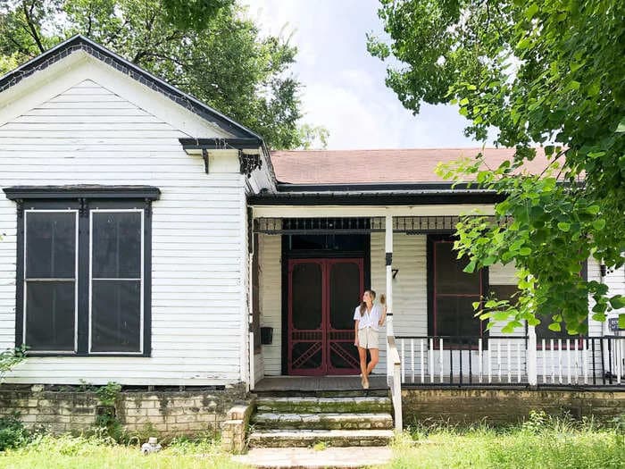 See how an interior designer turned a 124-year-old home she bought on Facebook for $15,000 into a dreamy country getaway