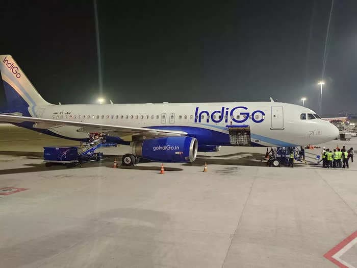 IndiGo reports a net profit of ₹919 crore in Q4, revenue soars 76% YoY