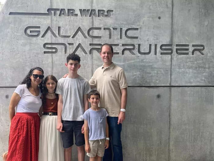 I paid $7,000 for 2 nights at Disney's Star Wars: Galactic Starcruiser. It's unlike anything else and I want to go back before it closes.
