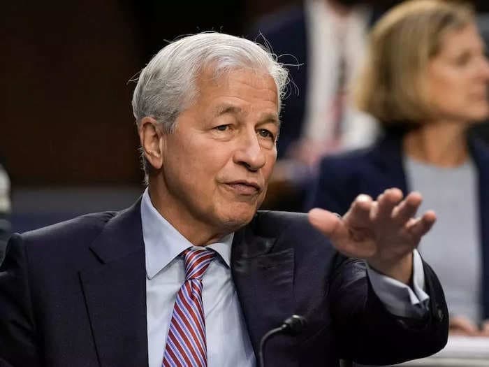 JPMorgan CEO Jamie Dimon reveals top traits for his successor: admit mistakes and 'work your ass off'