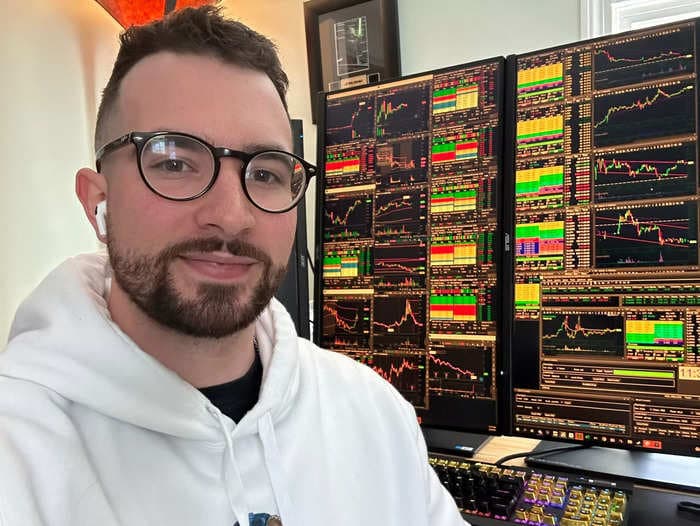 A 24-year-old stock trader who made over $8 million in 2 years shares the 4 indicators he uses as his guides to buy and sell