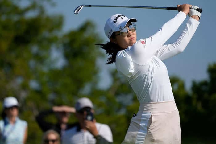 The Tiger Woods of women's golf is making her pro debut, and she's already off to a hot start