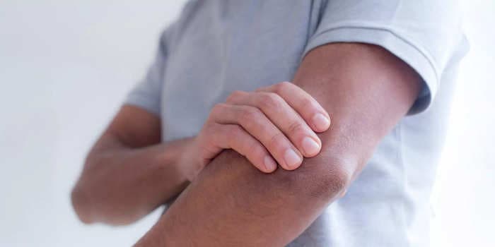 7 reasons you're experiencing pain in your left arm and when it's a sign of a medical emergency
