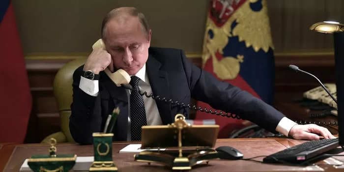 Putin has postponed his annual marathon phone-in as Ukraine starts re-taking territory in its counteroffensive: report