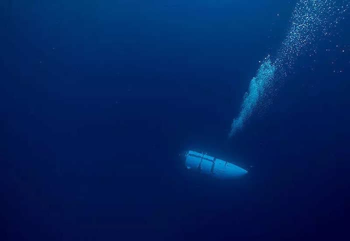 Former Titan submersible passenger who visited the Titanic last summer said 'you drop like a stone' for 2.5 hours and the compass was 'acting very weird'