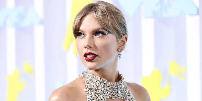 Taylor Swift should be making even more money, but the economics of today's music industry hold her back, says Paul Krugman