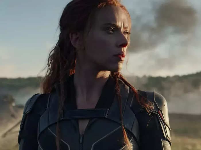 Director who turned down 'Black Widow' says the visual effects in Marvel movies are 'very ugly' and the music is 'horrible'