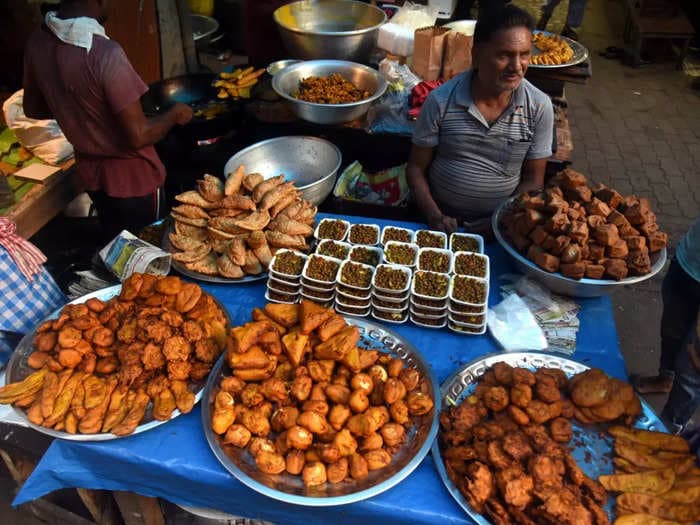 Top 10 famous foods to explore in Kolkata