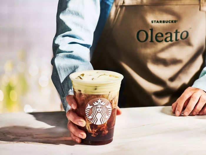 8 Starbucks slang terms you'll only know if you work there, according to former baristas