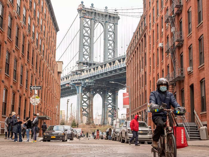 DoorDash, UberEats, and Grubhub sue New York City over a new $18 an hour minimum wage for delivery drivers