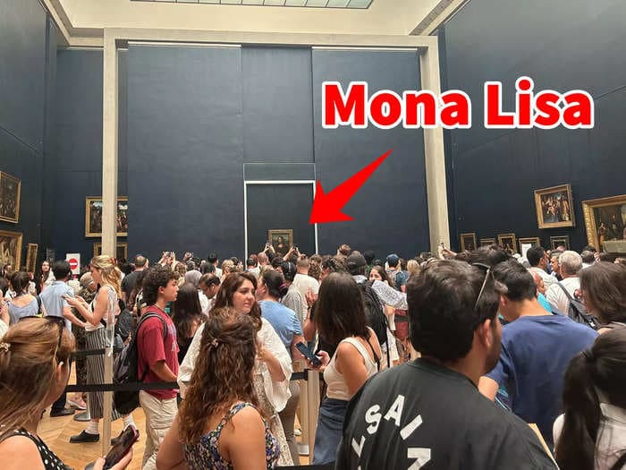 Disappointing photos show what it's like to visit the Louvre &mdash; including the Mona Lisa &mdash; during Paris' peak tourist season