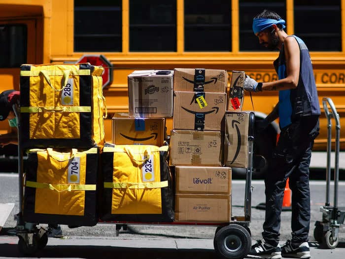 The heatwave in California has gotten so bad that an Amazon delivery driver jumped into a customer's pool, fully clothed