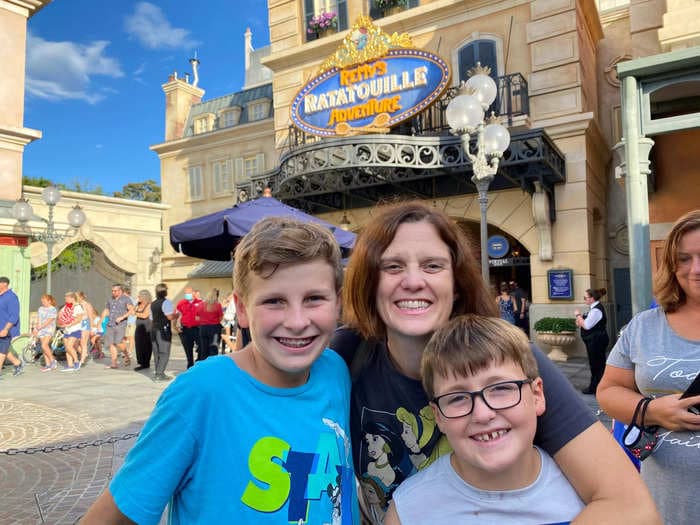 My family of 4 spent $800 on a day at Epcot. Here's everything we did.