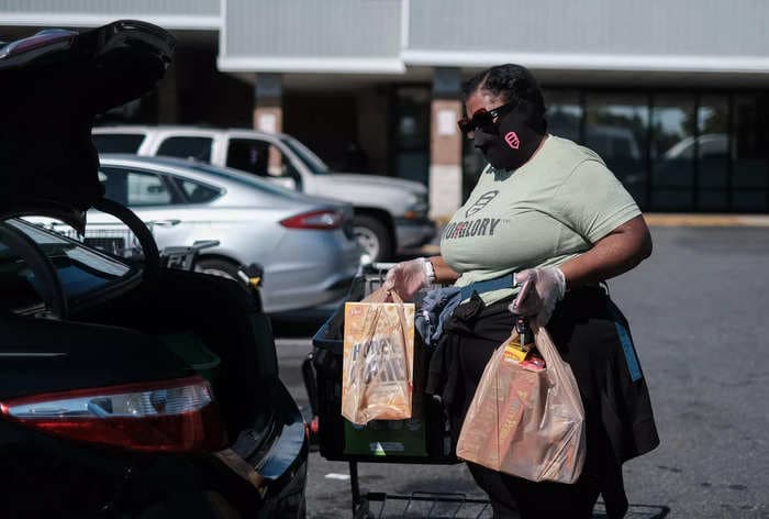 Instacart just slashed pay for delivery drivers — from a minimum of $7 per order to $4. Now they're more reliant on your tips.