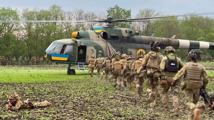 Ukraine sends the powerhouse 82nd Air Assault Brigade into battle, as generals decide 'to put all their chips on the table,' says defense analyst