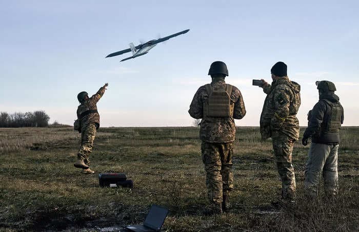 Ukraine lacks the drone capacity to strike enough targets in Russia to erode its 'will to fight,' retired US colonel says