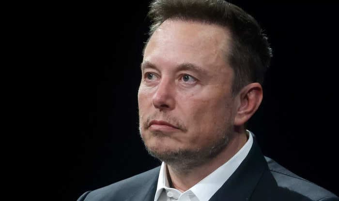 Elon Musk's tweet is cited in a new DOJ lawsuit accusing SpaceX of routine discrimination against refugees