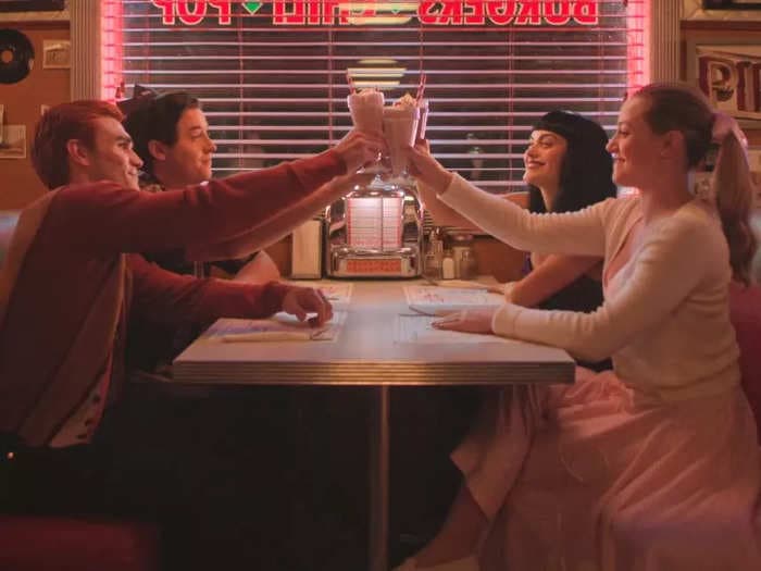 'Riverdale' ended its fandom ship wars by putting the core 4 characters in a polyamorous relationship on the series finale — and it's kinda genius