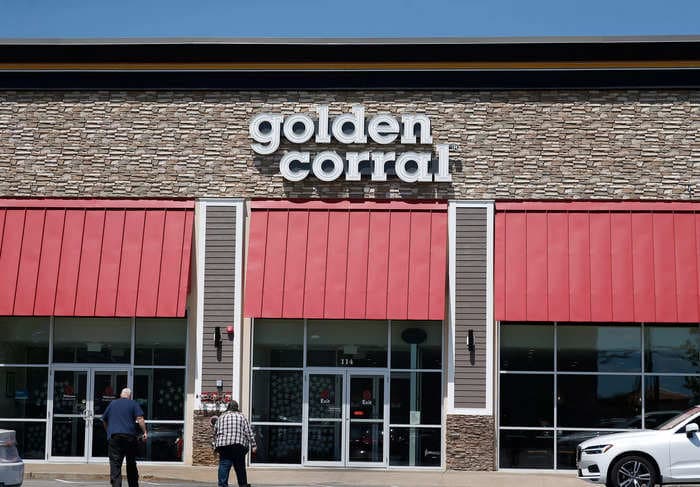 A woman documented the 12 hours she spent at a Golden Corral slogging her way through its all-you-can-eat $12 buffet and it's quite something