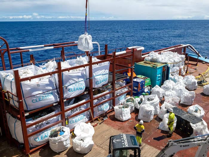 55 tons of ocean plastic collected from the Great Pacific Garbage Patch to be recycled into Kia’s electric vehicles!