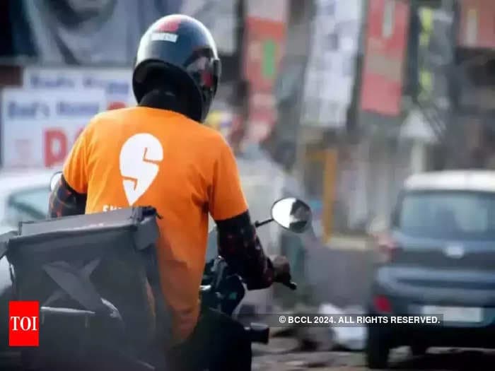Swiggy ties up with SUN Mobility to electrify over 15,000 bikes in its fleet