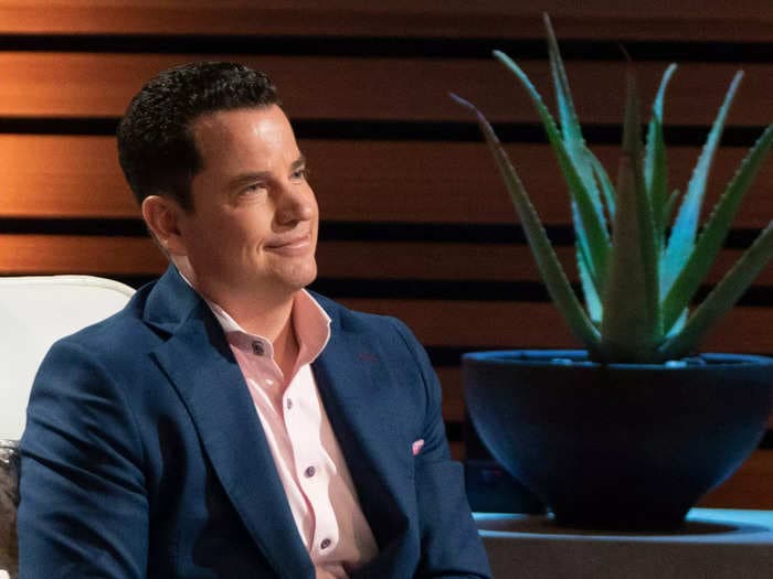 Want to move from side hustle to startup? Ditch your backup plan, says investor and guest 'Shark Tank' shark Matt Higgins