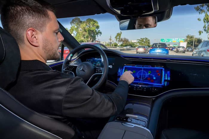 I watched YouTube in a self-driving Mercedes and experienced the future of commuting