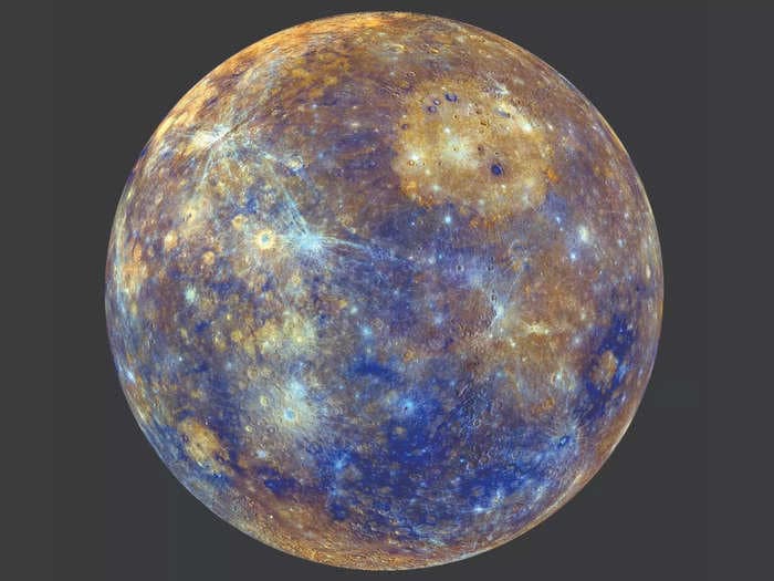 Mercury is slowly shrinking, and it's giving the planet wrinkles 