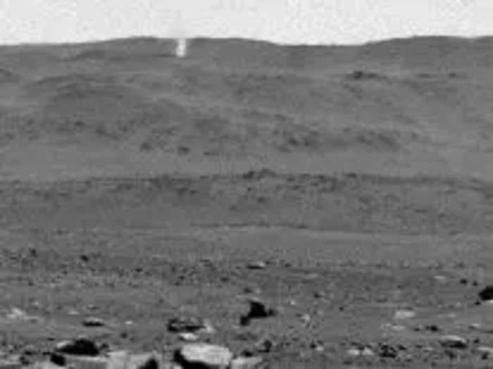 NASA caught a 1.2 mile-high Martian dust devil on camera and scientists say it's way bigger than whirlwinds on Earth