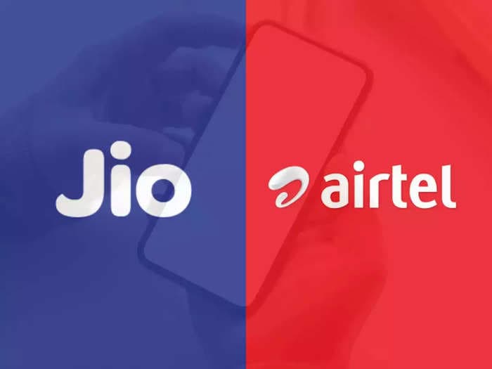 Jio, Airtel roll out special plans to woo cricket fans during World Cup