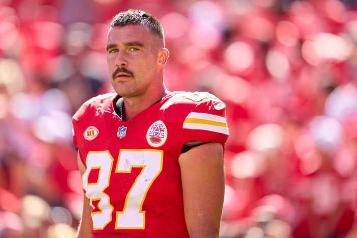 Travis Kelce wants all the boyfriends dressing up as him for Halloween to get his 'iconic' mustache right