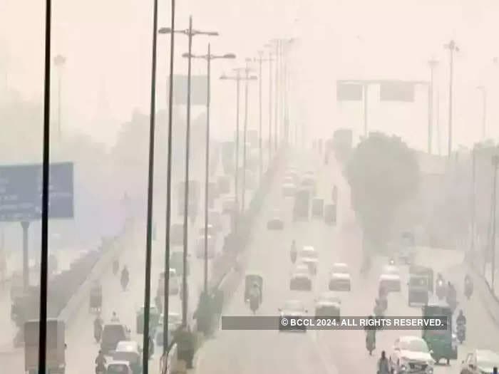 Delhi's air quality sinks further into very poor category