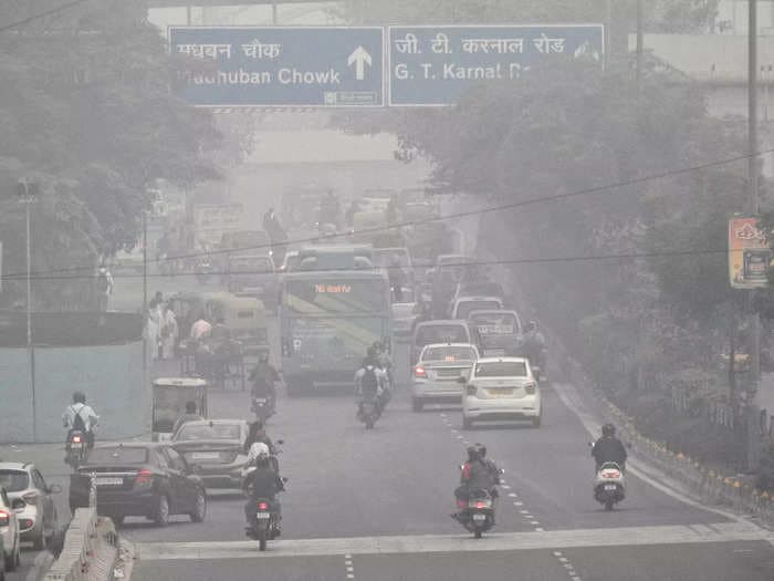 Delhi-NCR air quality further dips into 'very poor' category