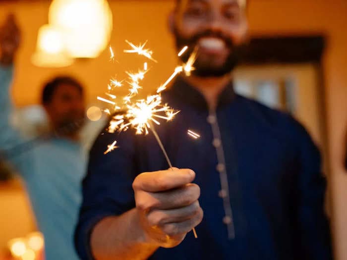 Season of deals: Diwali shopping offers on credit cards