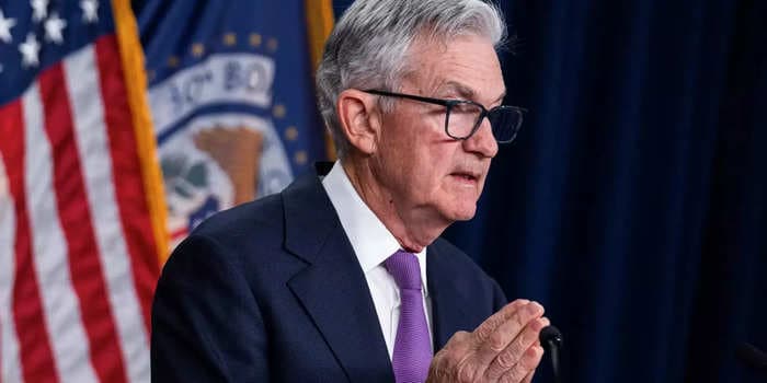 The Fed's next move will be to cut rates as the drop in inflation was a 'gamechanger,' former PIMCO chief economist says
