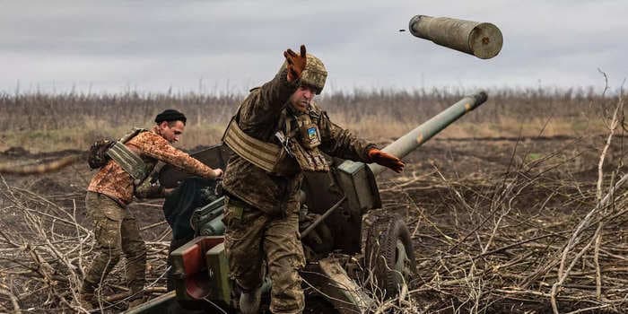 Watching Ukraine burn through ammo fighting Russia has the US Army rethinking how much it really needs for when war breaks out