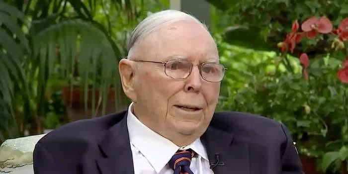 Charlie Munger, investing legend and right hand to Warren Buffett, dies at 99