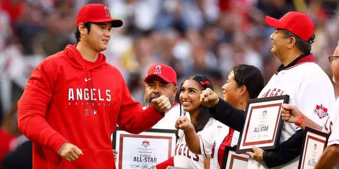 Shohei Ohtani's unusual deal with the Dodgers could save him millions, but that doesn't mean regular investors should follow suit