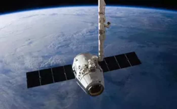 SpaceX Dragon cargo spacecraft back to Earth with scientific research samples