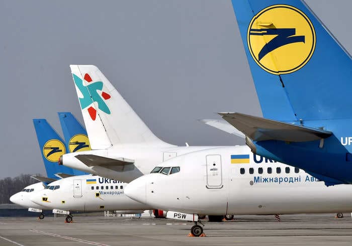 How 3 Ukrainian airlines are still flying despite the ban on civilian flights due to war