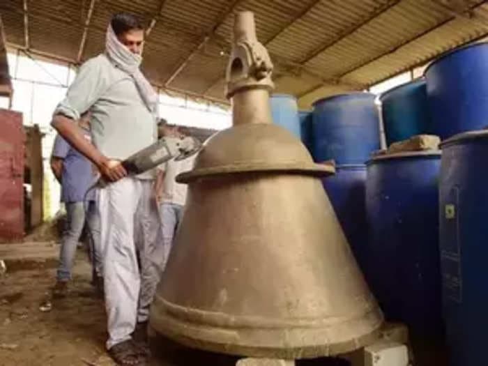 Gold footwear, giant lamps & bells, 108-ft-long incense sticks among gifts sent to Ayodhya temple