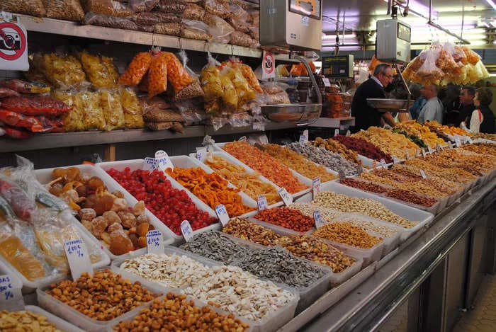 Retail inflation inches to 4-month high in Dec; IIP growth slips to 8-month low in Nov