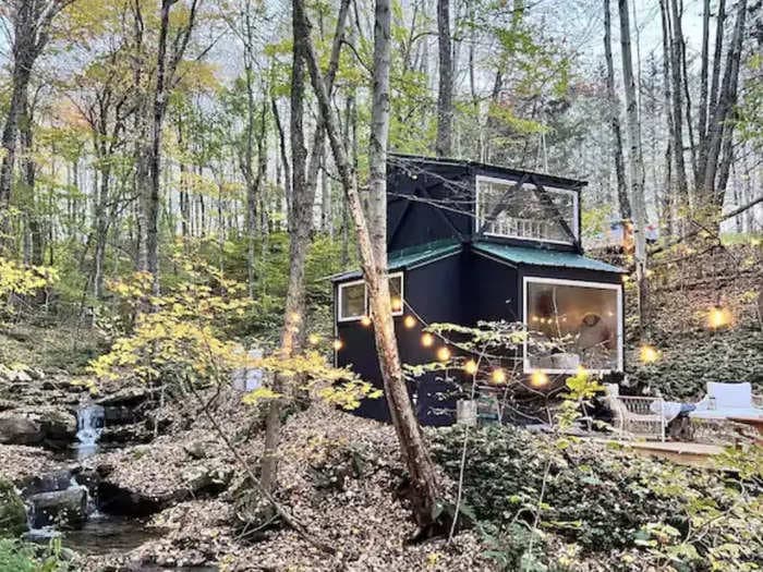 A couple turned an 'uninhabitable' cabin in upstate New York into a dreamy Airbnb rental. See the before-and-after photos.